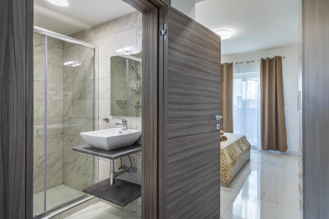 Terrace View-Stylish Two Bedrooms Fully Ac-Wifi Penthouse Мсида Экстерьер фото